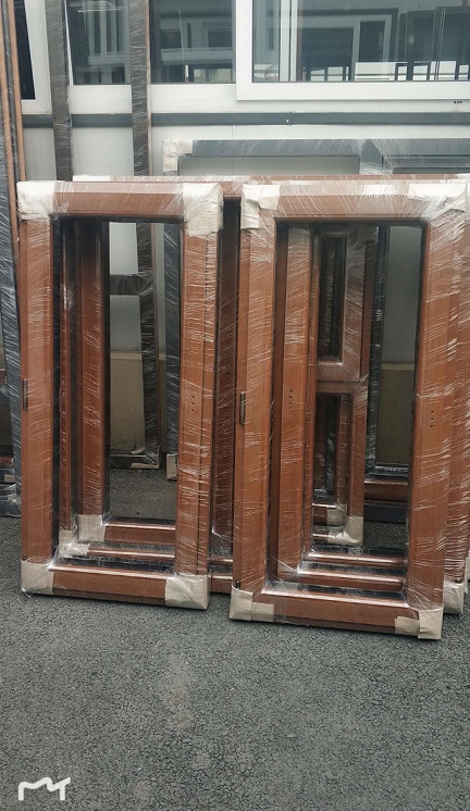 鞍山市天乙門(mén)窗工業(yè)有限公司沈陽(yáng)經(jīng)銷(xiāo)商所訂貨品已完成，經(jīng)過(guò)檢驗(yàn)后進(jìn)行包裝，準(zhǔn)備發(fā)貨。(圖3)